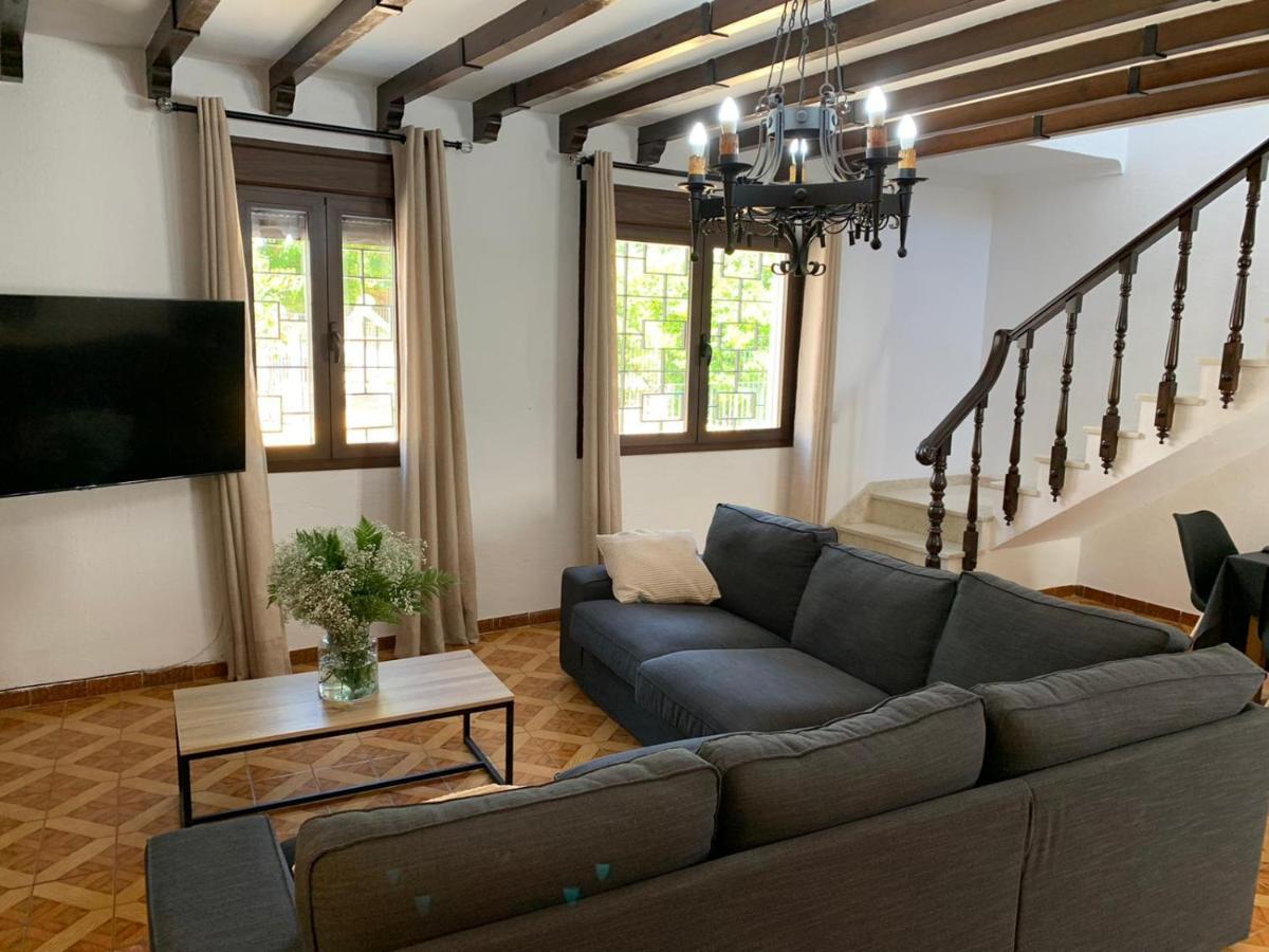 コルテス・デ・ラ・フロンテラ Casa Del Secretarioヴィラ エクステリア 写真